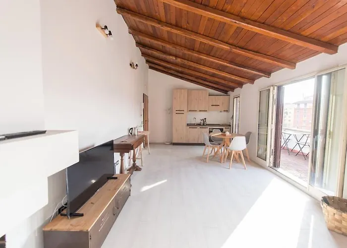 San Peter's - Cosy Renovated Penthouse רומא