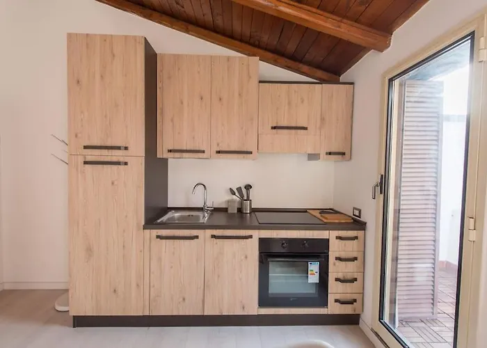 San Peter's - Cosy Renovated Penthouse * רומא