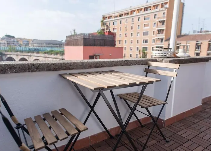 דירה San Peter's - Cosy Renovated Penthouse *
